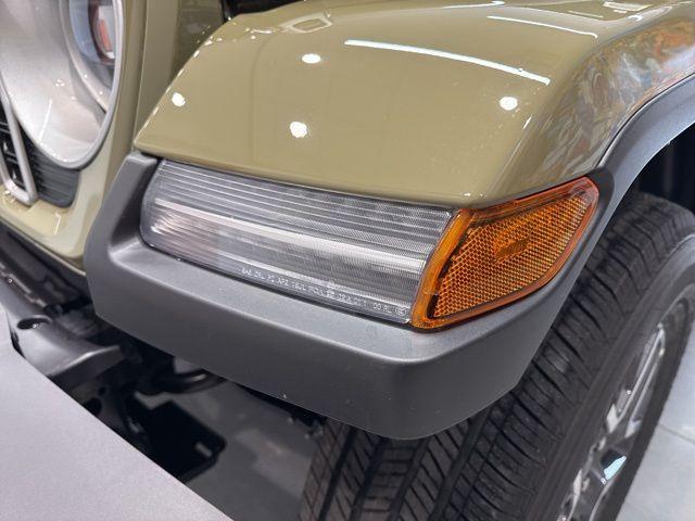 new 2026 Jeep Wrangler car, priced at $53,530