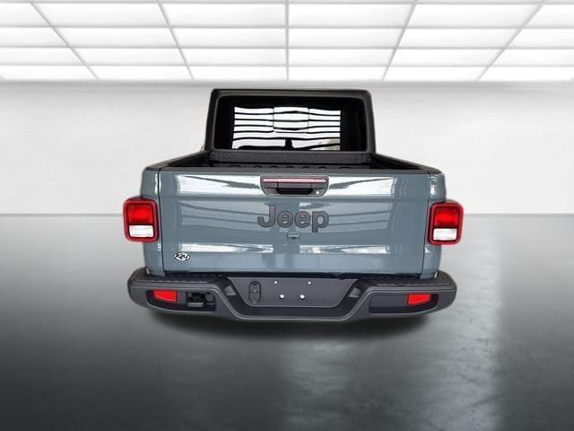 new 2025 Jeep Gladiator car, priced at $47,045