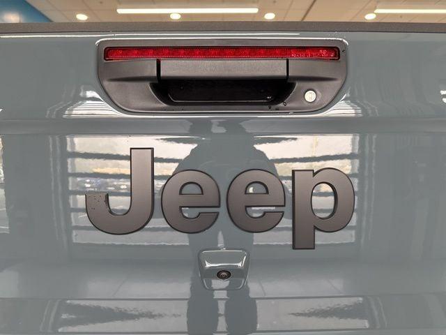 new 2025 Jeep Gladiator car, priced at $47,045
