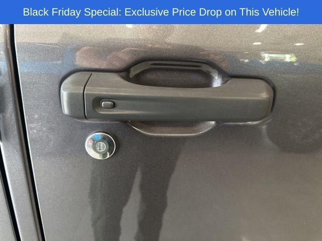 used 2021 Jeep Wrangler Unlimited car, priced at $30,995