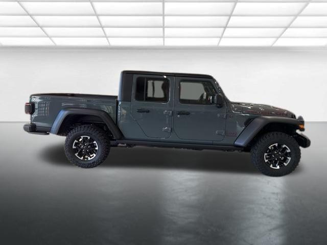 new 2025 Jeep Gladiator car, priced at $54,180