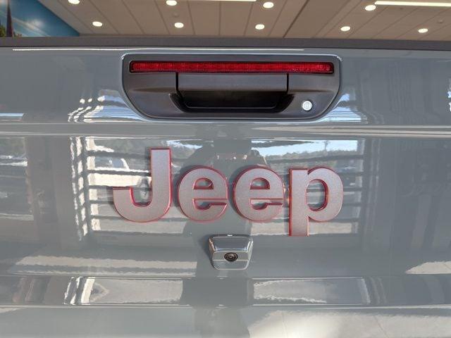new 2025 Jeep Gladiator car, priced at $54,180