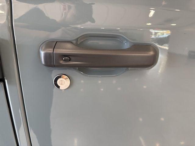 new 2025 Jeep Gladiator car, priced at $54,180