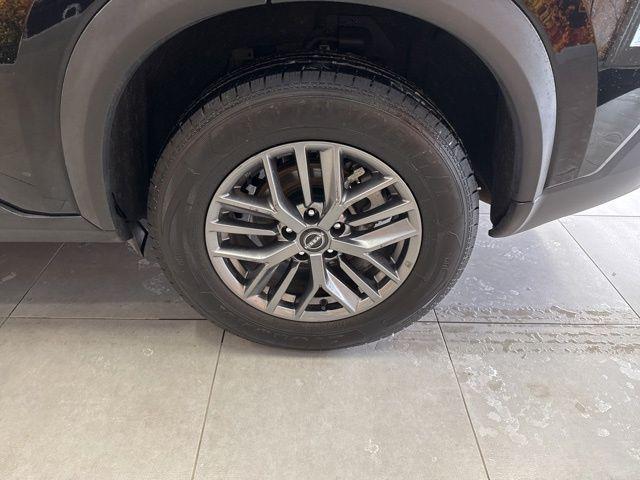 used 2023 Nissan Rogue car, priced at $18,299