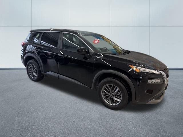 used 2023 Nissan Rogue car, priced at $18,299