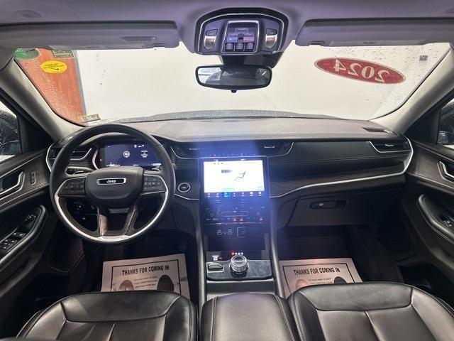 used 2024 Jeep Grand Cherokee car, priced at $35,795
