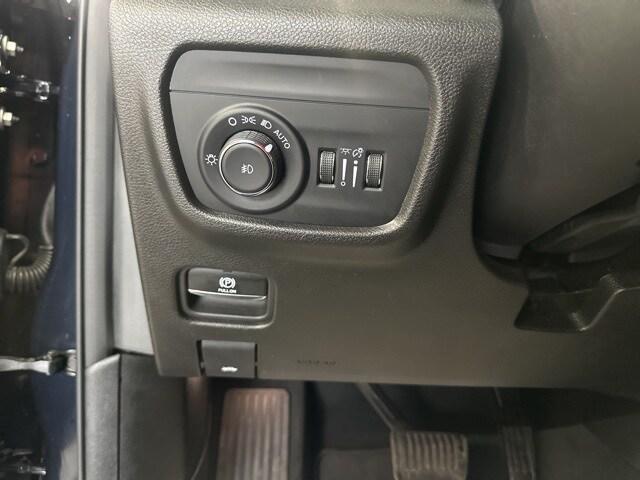 used 2024 Jeep Grand Cherokee car, priced at $35,795