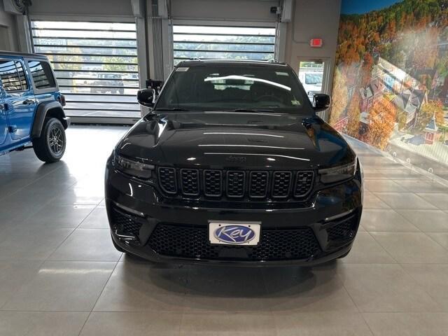 new 2025 Jeep Grand Cherokee car, priced at $61,385