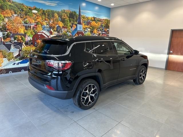 new 2025 Jeep Compass car, priced at $34,210
