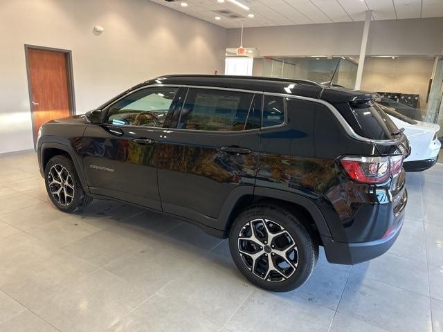 new 2025 Jeep Compass car, priced at $34,210