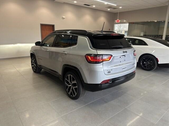 new 2025 Jeep Compass car, priced at $34,610