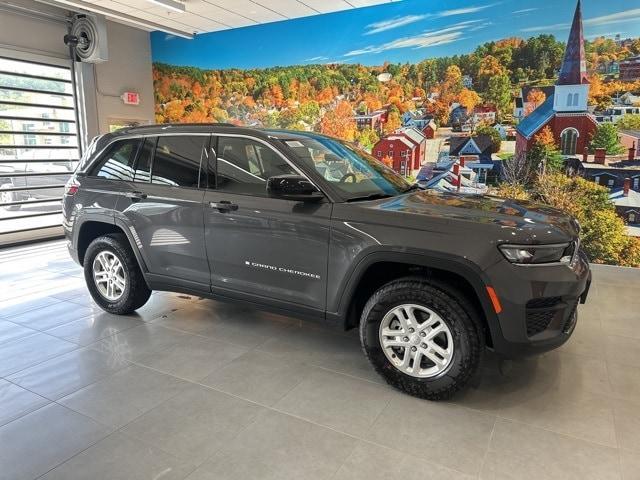 new 2025 Jeep Grand Cherokee car, priced at $39,733
