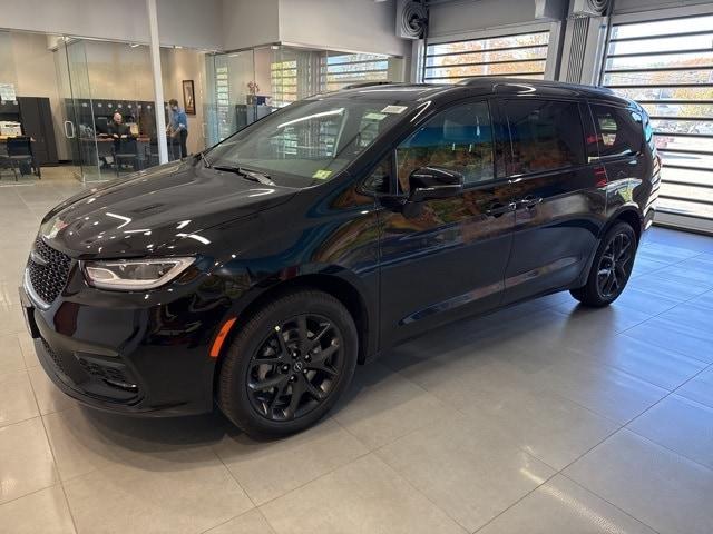 new 2026 Chrysler Pacifica car, priced at $53,280