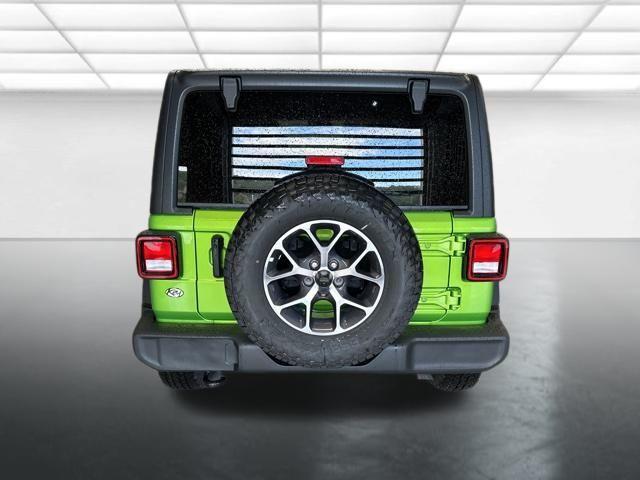 new 2025 Jeep Wrangler car, priced at $42,825