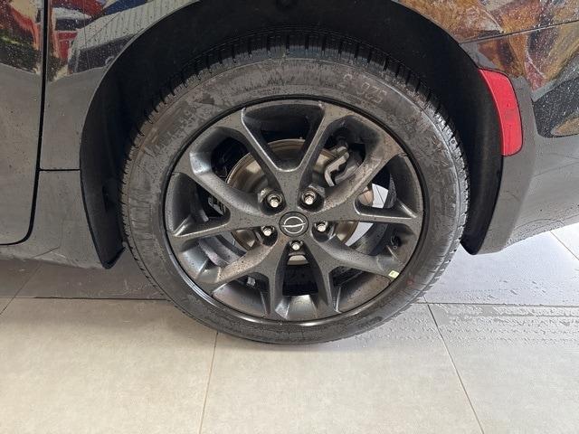 new 2026 Chrysler Pacifica car, priced at $46,030