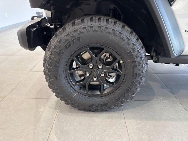 new 2025 Jeep Wrangler car, priced at $49,470