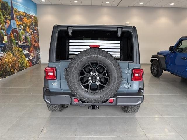 new 2025 Jeep Wrangler car, priced at $47,865