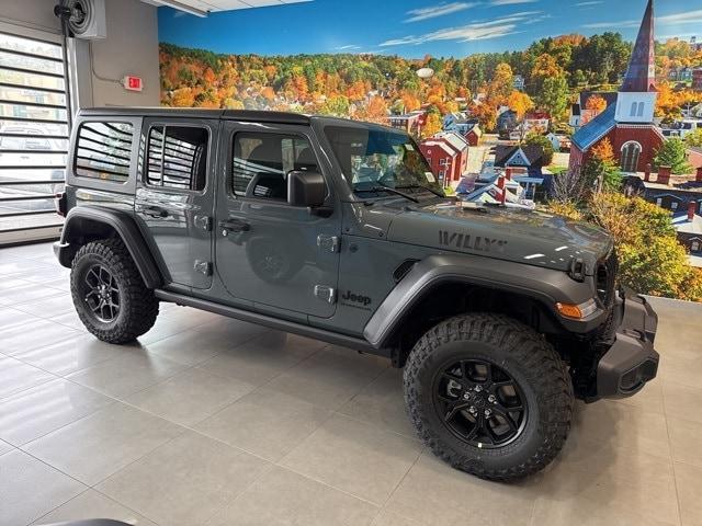 new 2025 Jeep Wrangler car, priced at $47,865