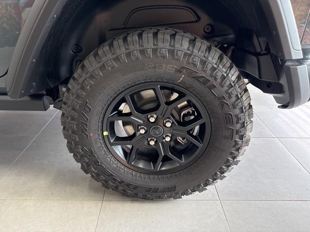 new 2025 Jeep Wrangler car, priced at $47,865