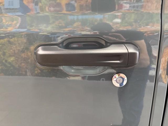 new 2026 Jeep Wrangler car, priced at $42,435