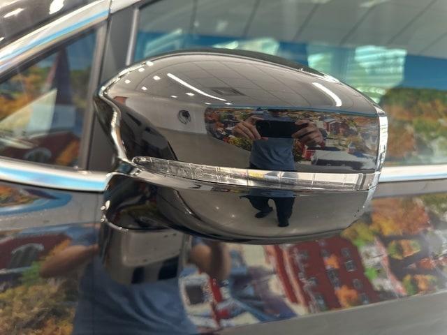 new 2025 Chrysler Pacifica car, priced at $42,147