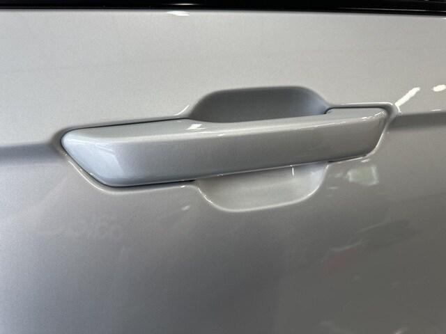 new 2024 Jeep Grand Cherokee car, priced at $42,670