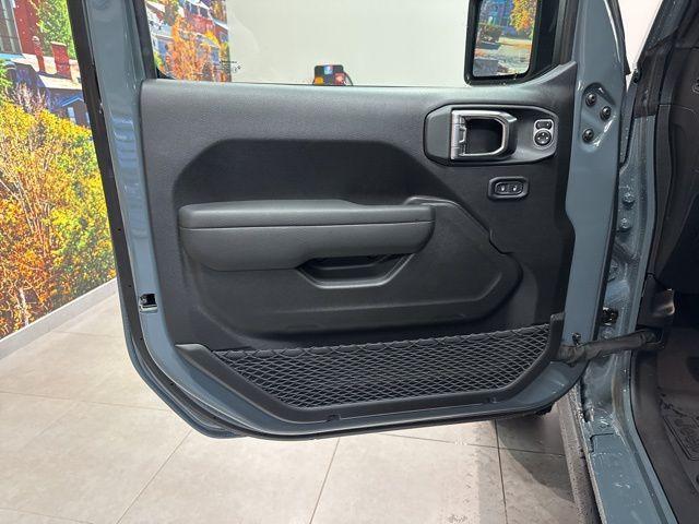 new 2026 Jeep Wrangler car, priced at $53,885