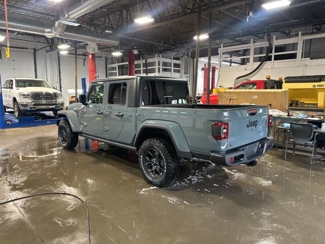 new 2024 Jeep Gladiator car, priced at $49,784