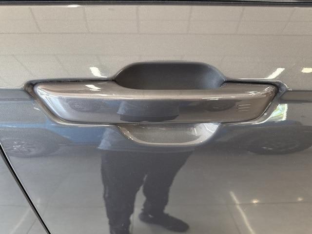 used 2021 Jeep Grand Cherokee L car, priced at $27,495