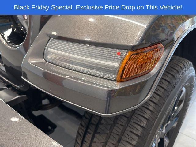 used 2021 Jeep Gladiator car, priced at $30,495