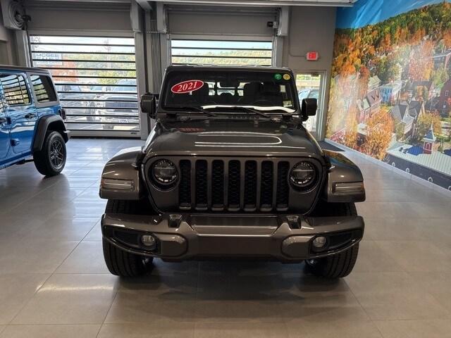 used 2021 Jeep Gladiator car, priced at $32,995