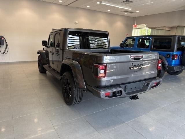 used 2021 Jeep Gladiator car, priced at $31,495