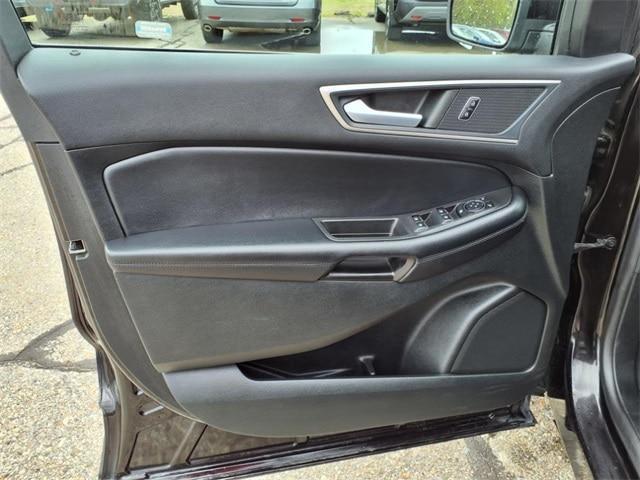 used 2023 Ford Edge car, priced at $20,495