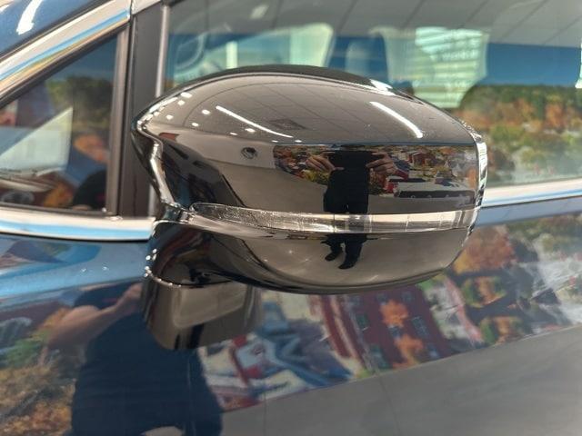 new 2025 Chrysler Pacifica car, priced at $42,642