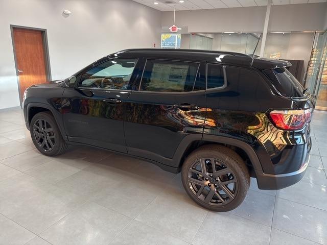 new 2026 Jeep Compass car, priced at $35,620