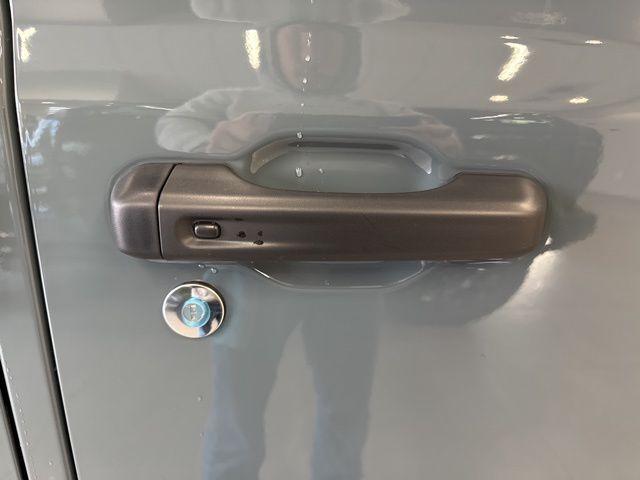 new 2026 Jeep Gladiator car, priced at $61,780