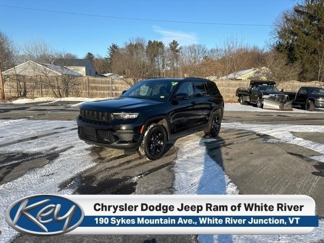 used 2025 Jeep Grand Cherokee car, priced at $39,999