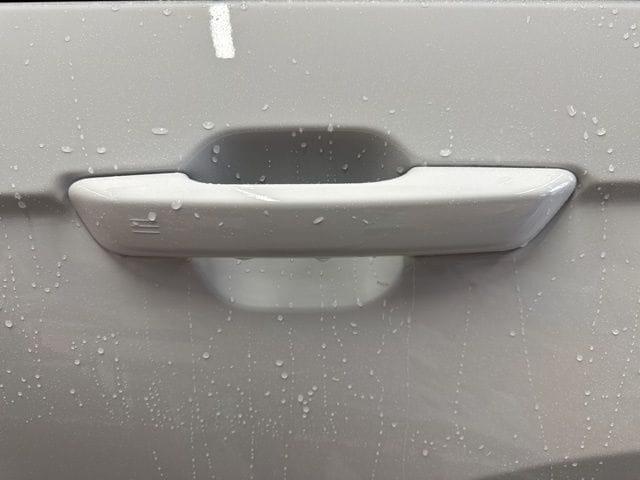 new 2025 Jeep Grand Cherokee car, priced at $47,715