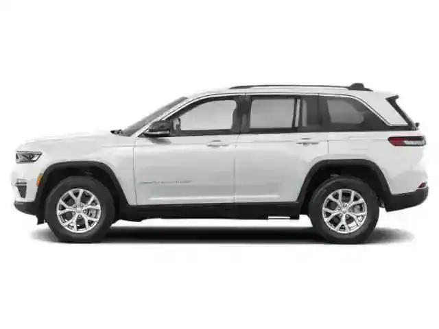 new 2025 Jeep Grand Cherokee car, priced at $40,580