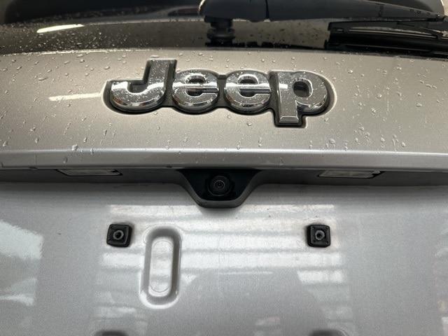 used 2019 Jeep Grand Cherokee car, priced at $18,995