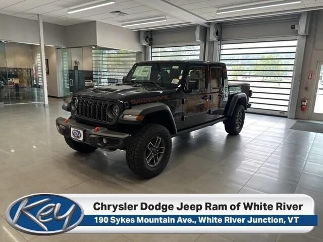 new 2025 Jeep Gladiator car, priced at $57,705