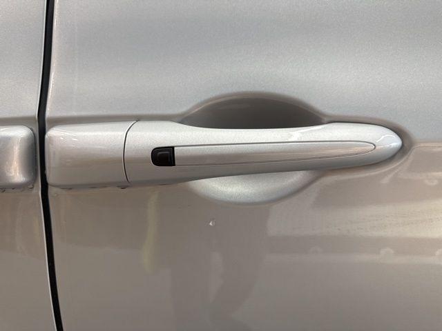 new 2026 Chrysler Pacifica car, priced at $45,475