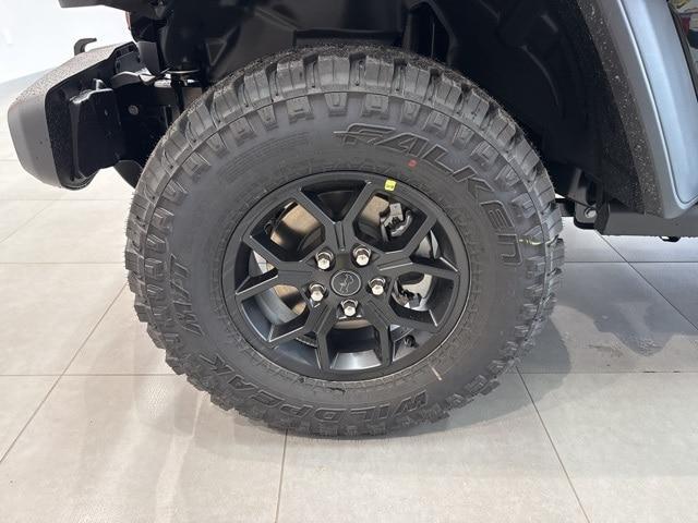 new 2026 Jeep Wrangler car, priced at $52,285