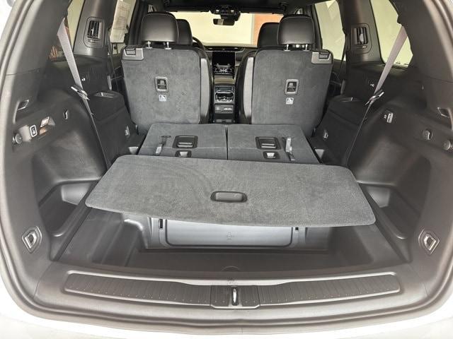 new 2025 Jeep Grand Cherokee L car, priced at $47,917
