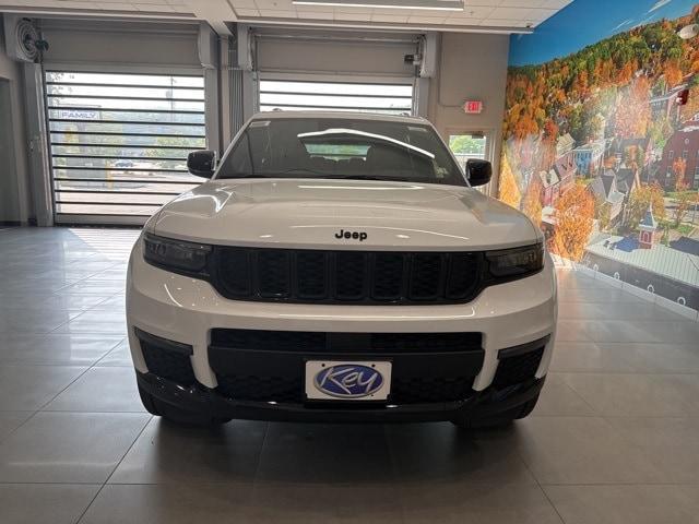 new 2025 Jeep Grand Cherokee L car, priced at $47,917