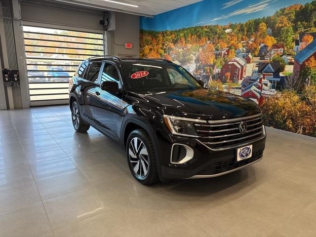 used 2024 Volkswagen Atlas car, priced at $32,999