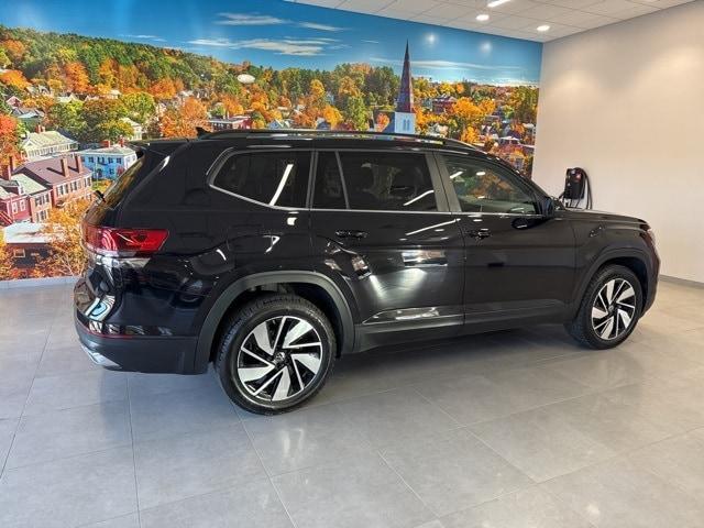 used 2024 Volkswagen Atlas car, priced at $32,999