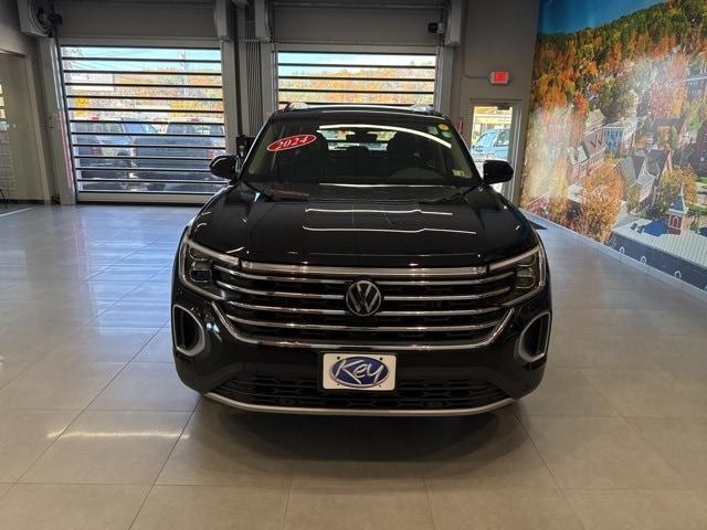 used 2024 Volkswagen Atlas car, priced at $32,999