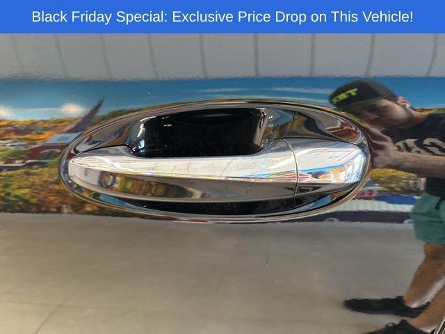 used 2024 Mercedes-Benz GLA 250 car, priced at $33,995