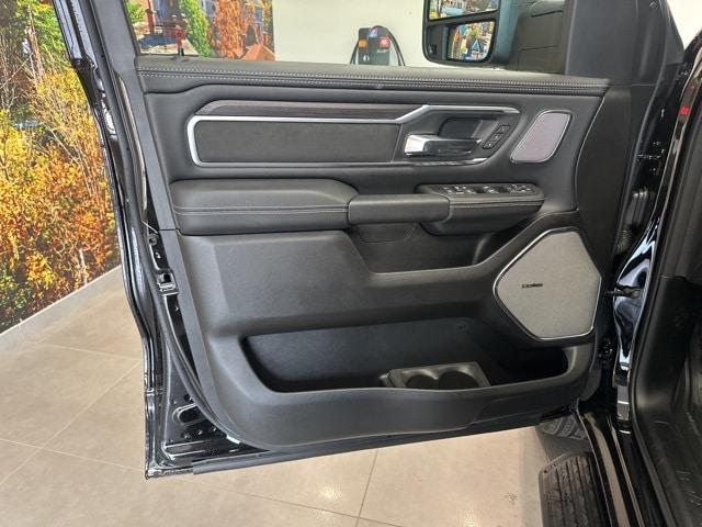 new 2025 Ram 1500 car, priced at $59,621